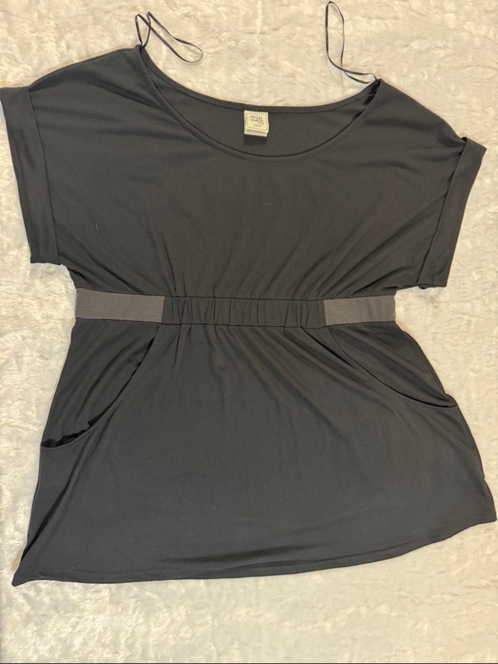 Black Short-Sleeve Elastic-Waist Tunic Top
